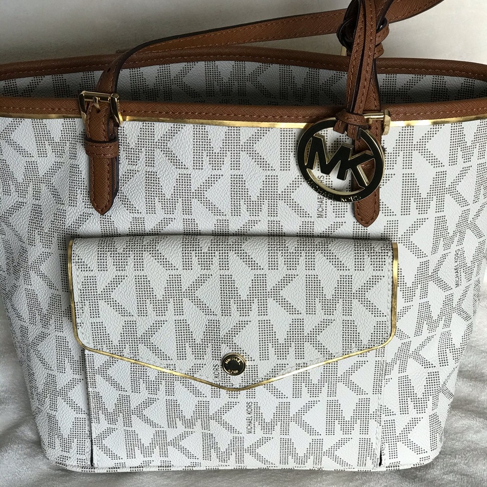 Michael Kors medium tote. BRAND NEW